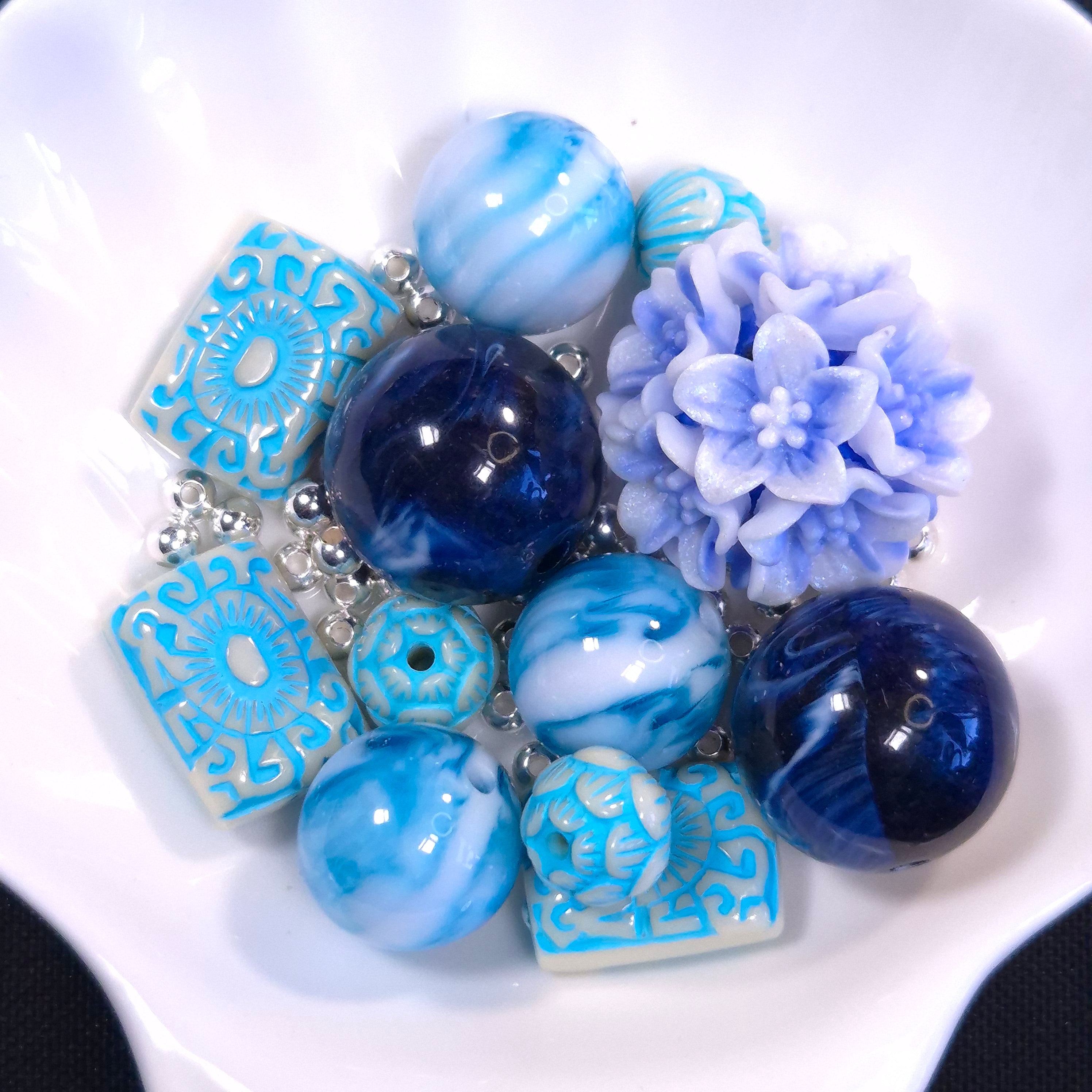 Santorini Sky resin and acrylic beads