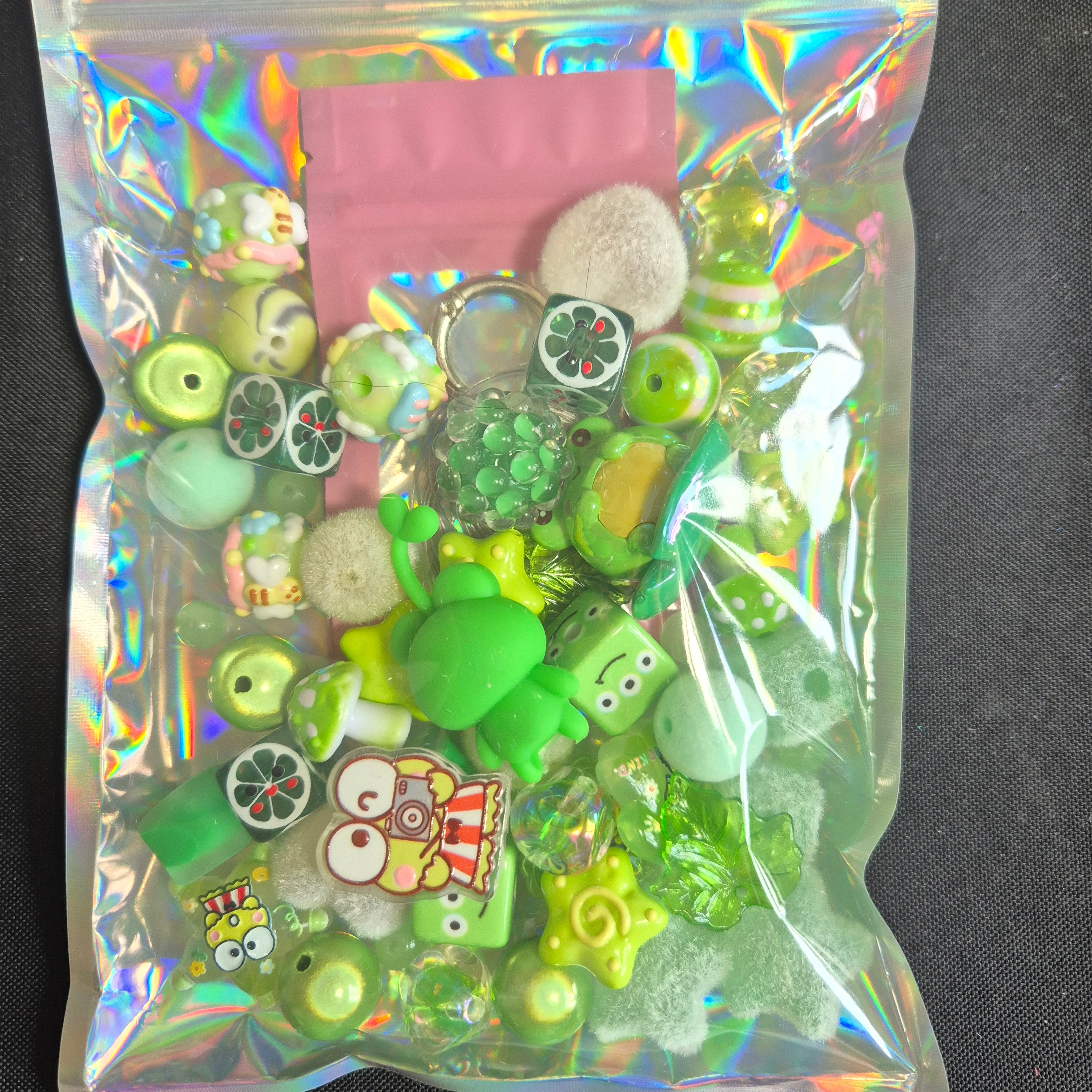 Keroppi keychain kit