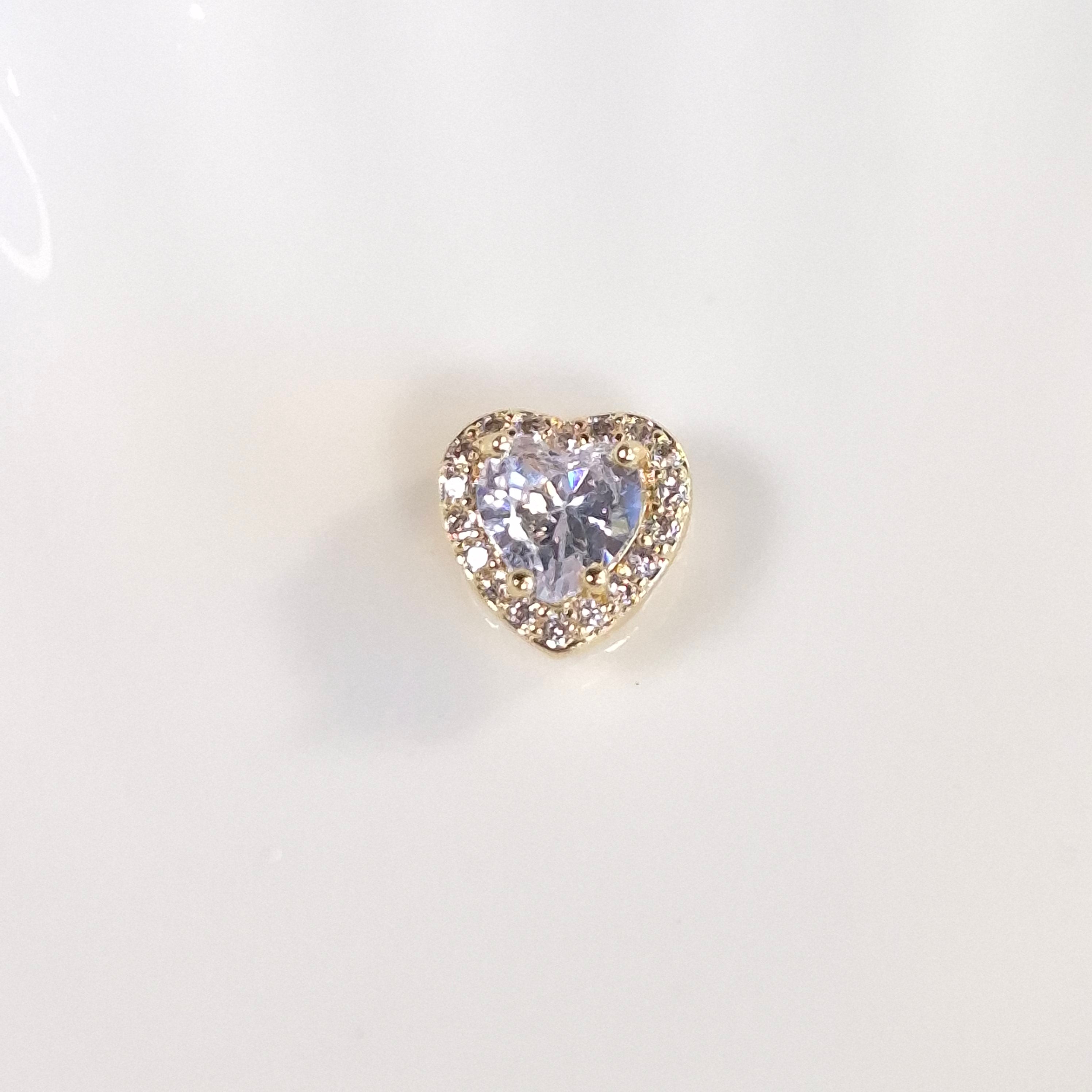 8 hole metal bead