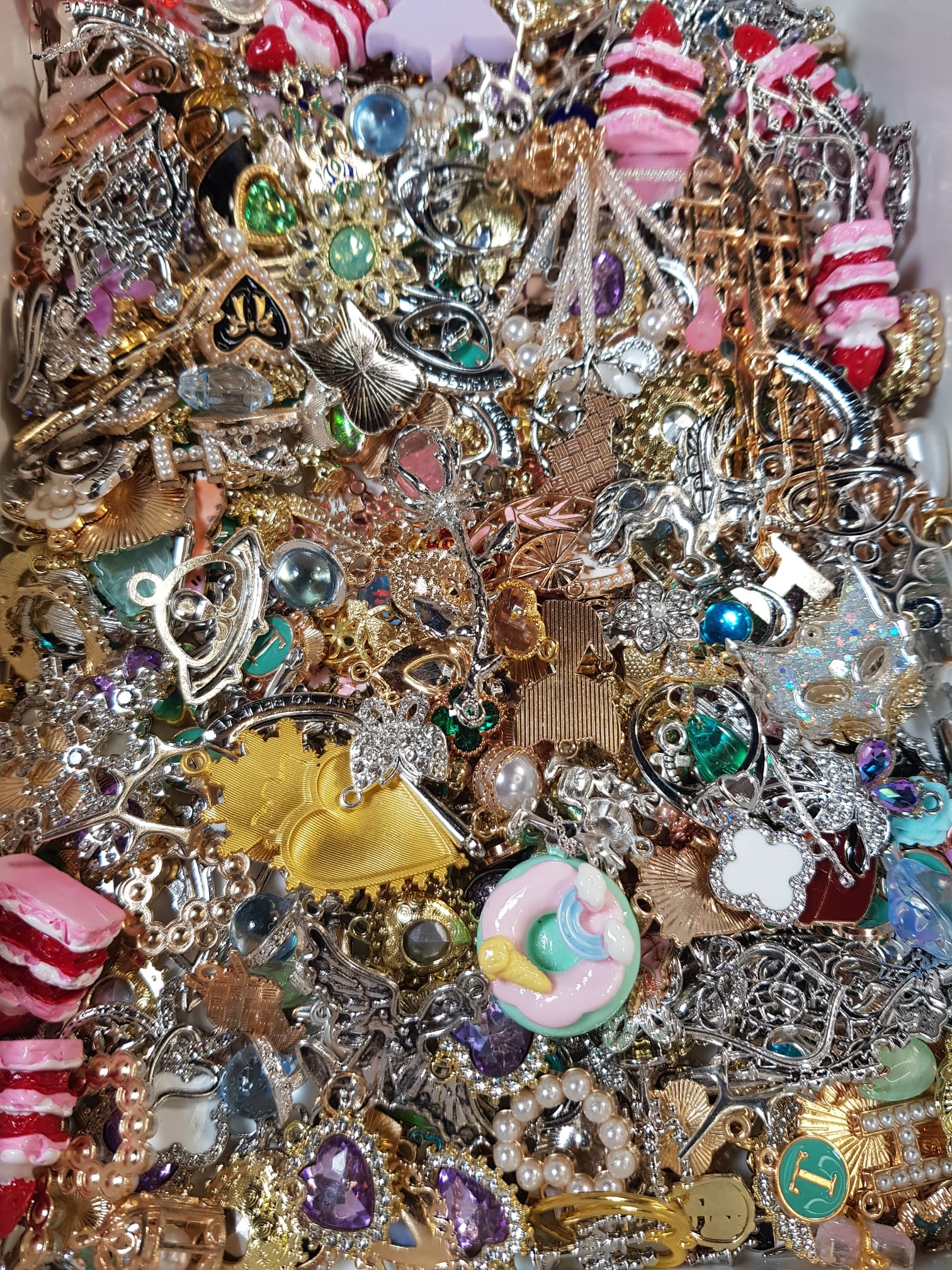 Charm scoops